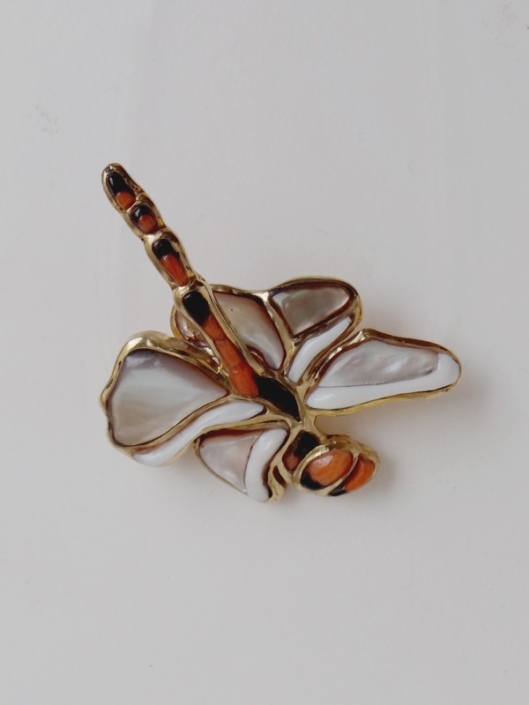 jewellery dragonfly brooch
